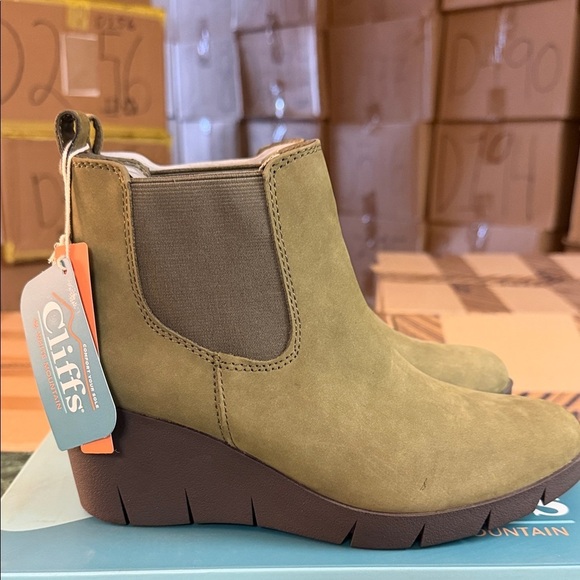 Cliffs by WHITE MOUNTAIN Shoes - Cliffs by WHITE MOUNTAIN Olive Suede Wedge Chelsea Booties